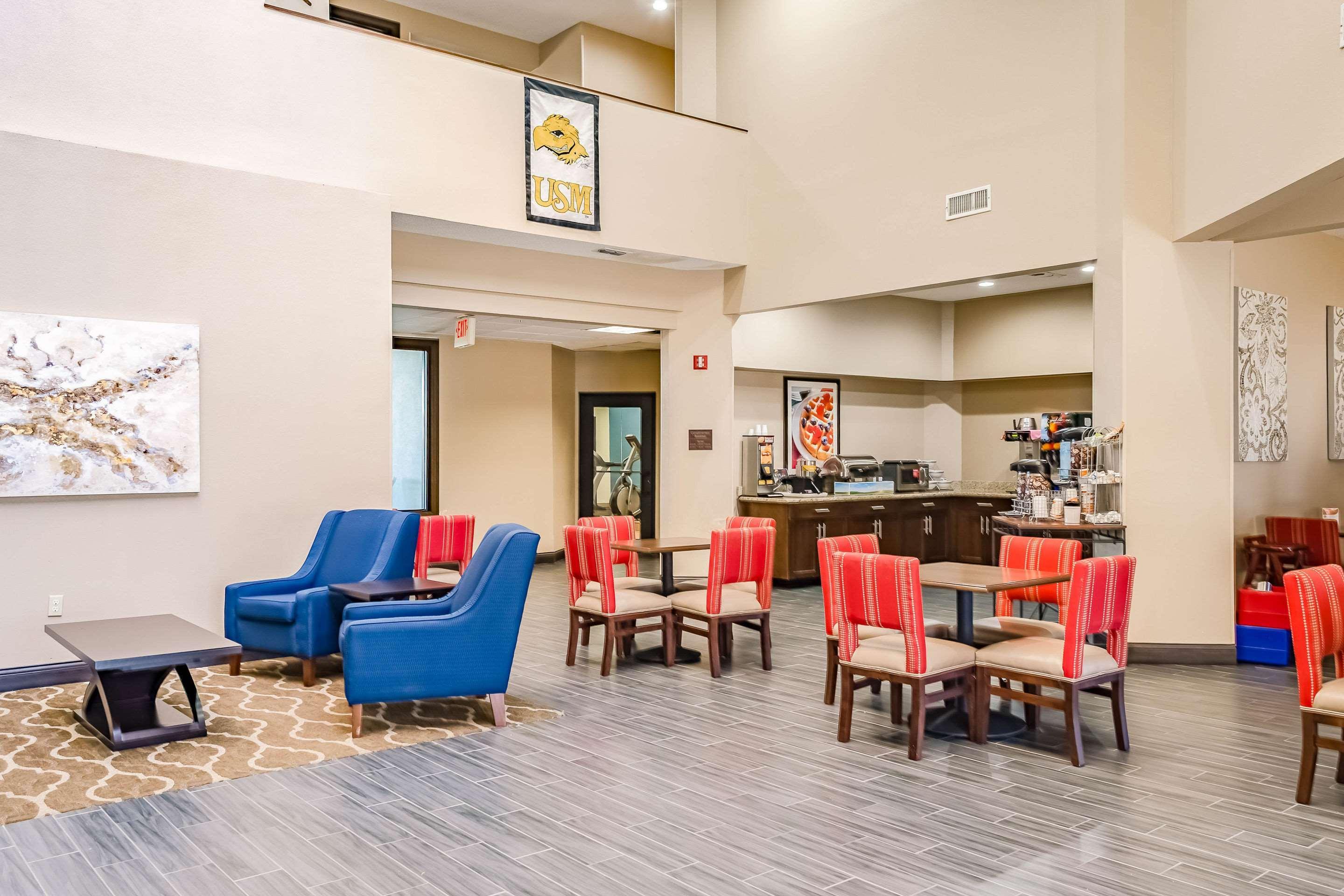 Comfort Suites Hattiesburg Eksteriør bilde
